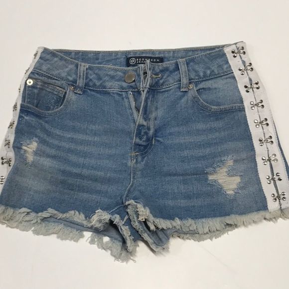 High-waist Denim Shorts Embellished Sides - Picture 4 of 11